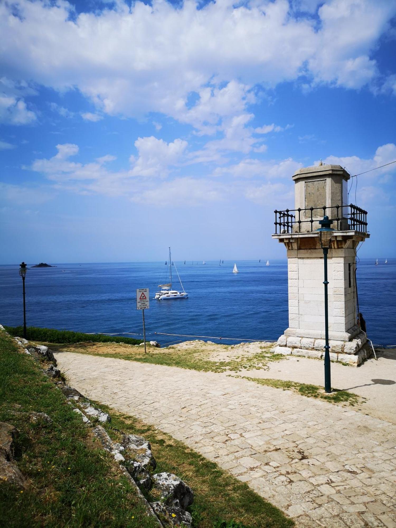 Apartment Michaela 4-Sterne & Parking Rovinj Zewnętrze zdjęcie