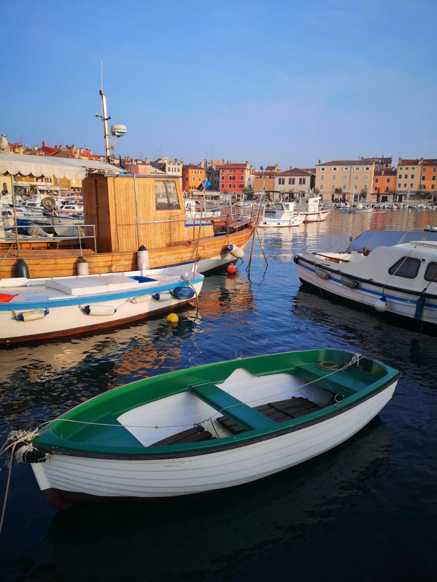 Apartment Michaela 4-Sterne & Parking Rovinj Zewnętrze zdjęcie